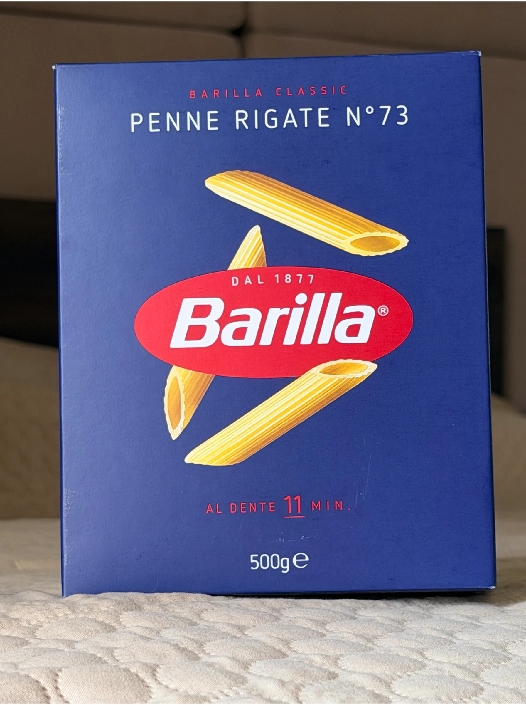 Poză de telefon a unei cutii de paste